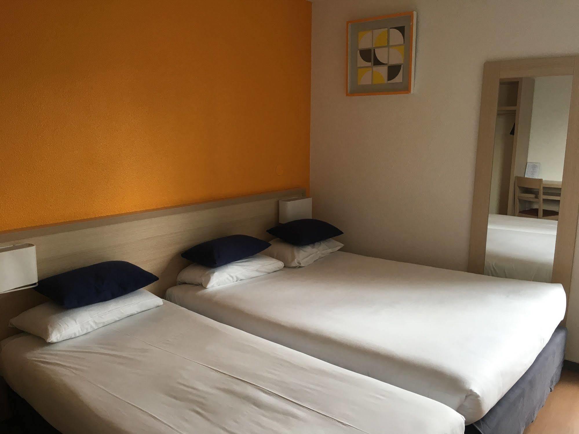 Budget Hotel Melun Sud - Dammarie Les Lys Dış mekan fotoğraf